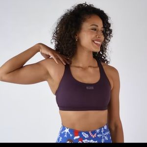 Fleo Isla Sports Bra - Medium Support Size Medium in Shale Wine